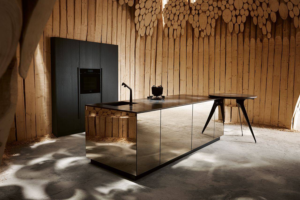 Cuisine next125 façade miroir et chêne teinté dans la masse noir