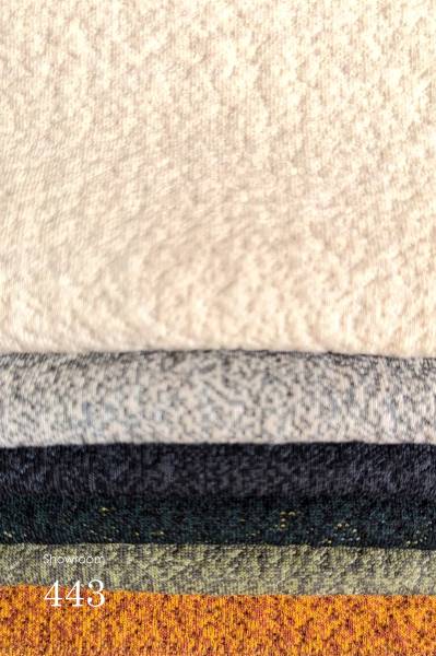 Le canapé ploum ultra confort se refait une beauté au Showroom443 avec son nouveau tissu dispo dans 6 coloris différents