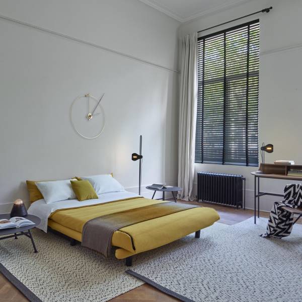 Canapé lit design chez Showroom443 à Nîmes dans le Gard