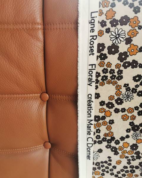 La chauffeuse TOGO de la marque Ligne roset se refait une beauté chez Showroom443