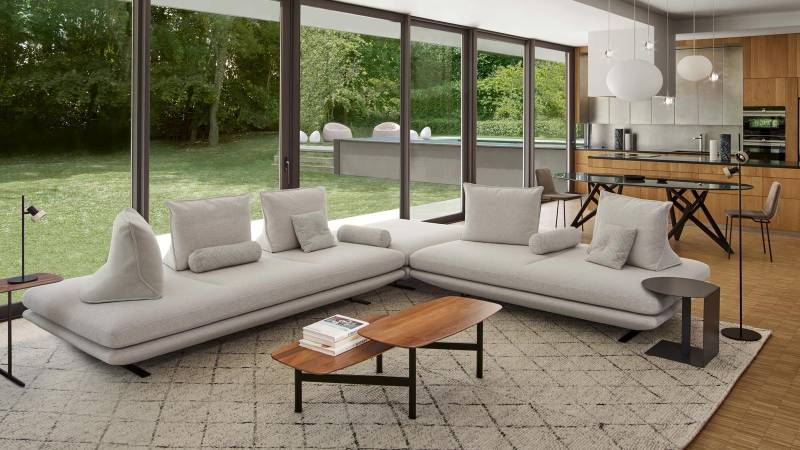 Composition du canapé sur mesure PRADO du créateur Christian Werner par la marque CINNA sur Nîmes dans le Gard