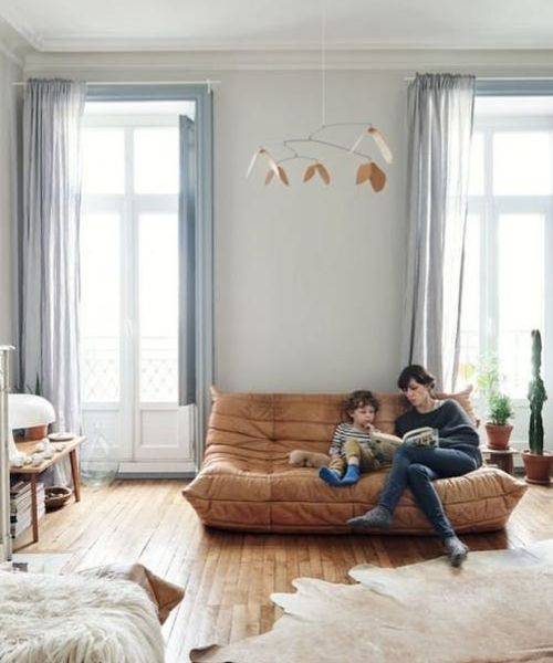 Canapé en cuir petite largeur 2 places TOGO à Nîmes proche d'Uzès