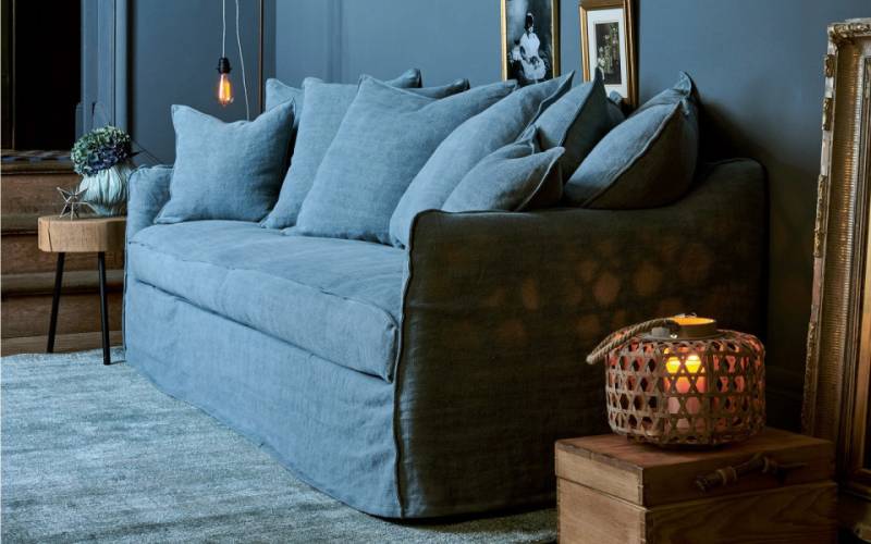 canapé en lin déhoussable haut de gamme modèle cap ferret chez Showroom443 sur Nîmes à proximité d'Uzès