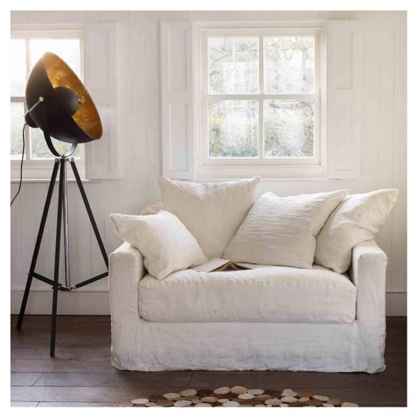 fauteuil assorti au canapé en lin écru HOME SPIRIT chez Showroom443 à Nîmes dans le Gard