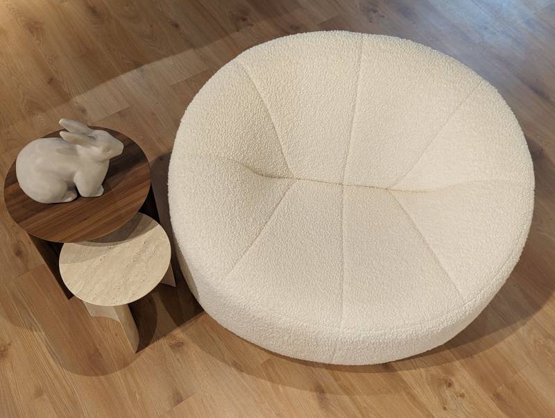 Fauteuil rond pivotant PUMPKIN d'exposition en tissu Cowo à Nîmes