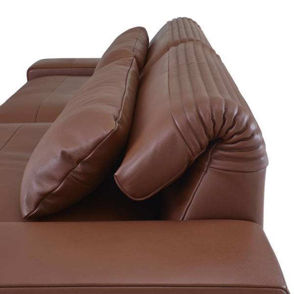 Acheter un canapé en cuir design sur mesure zoom sur le modèle GRAND ANGLE à Nîmes dans le Gard